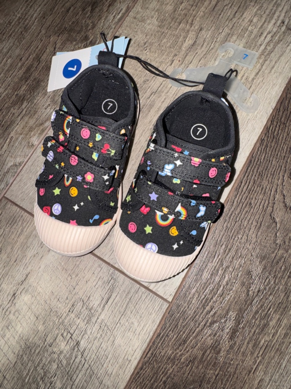 Kids Black Rainbow & Emoji Velcro Sneakers Retired Cat & Jack Toddler Size 7 NWT